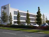 Thorpe Park in Leeds business centre with car park and trees
