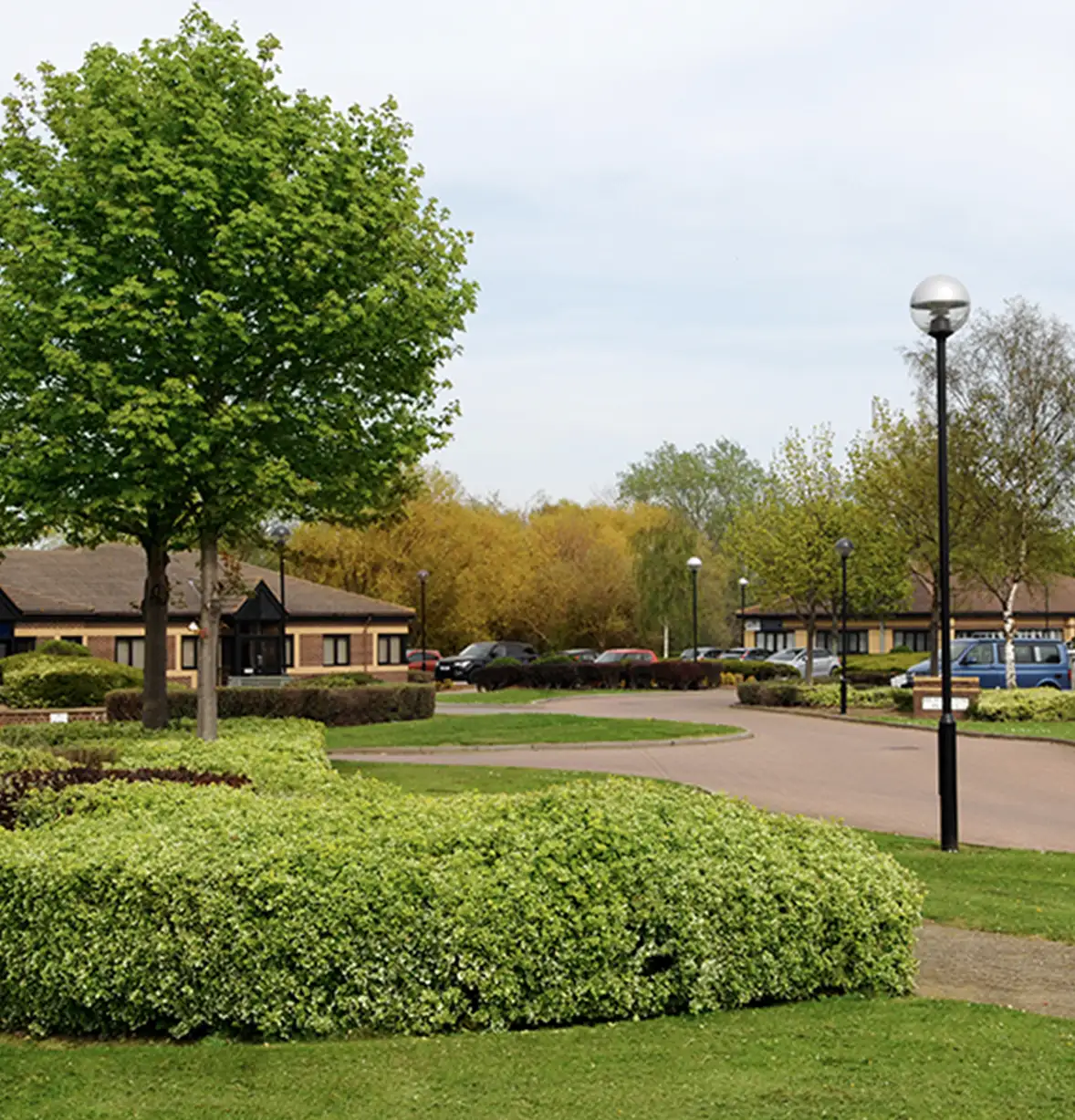 business-parks-grounds-maintenance-11