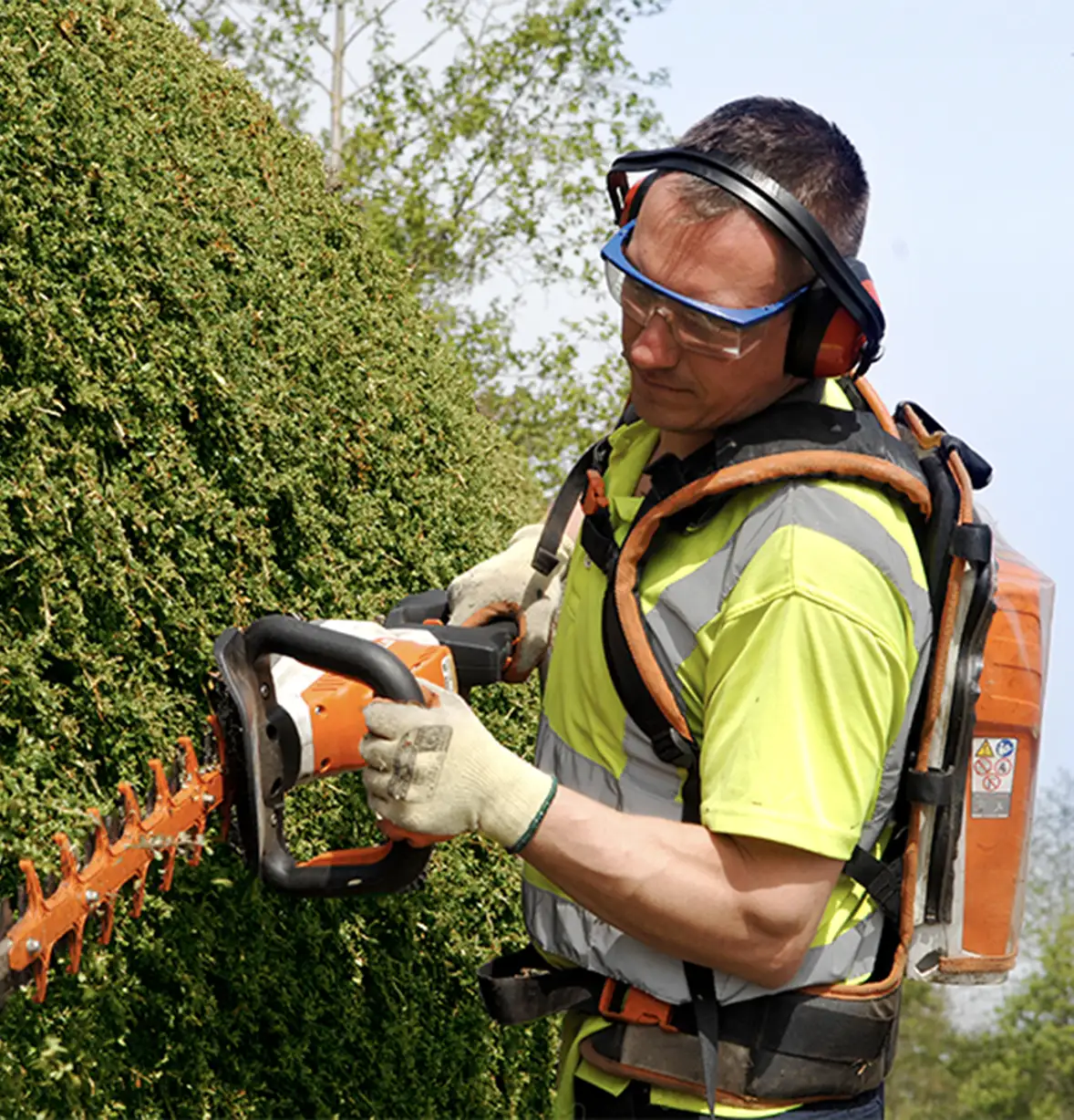 business-parks-grounds-maintenance-4