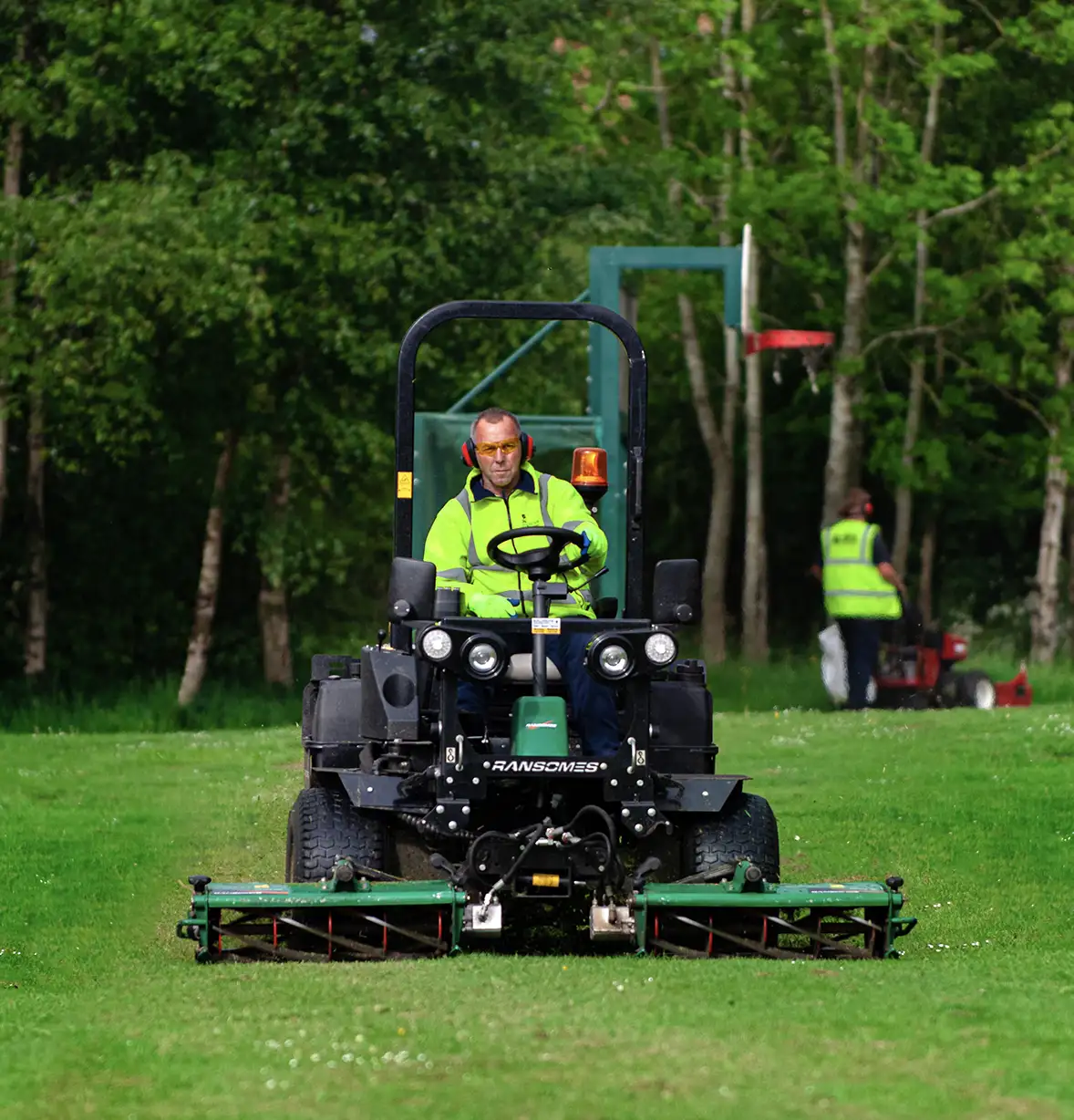 residential-estate-landscaping-maintenance-11