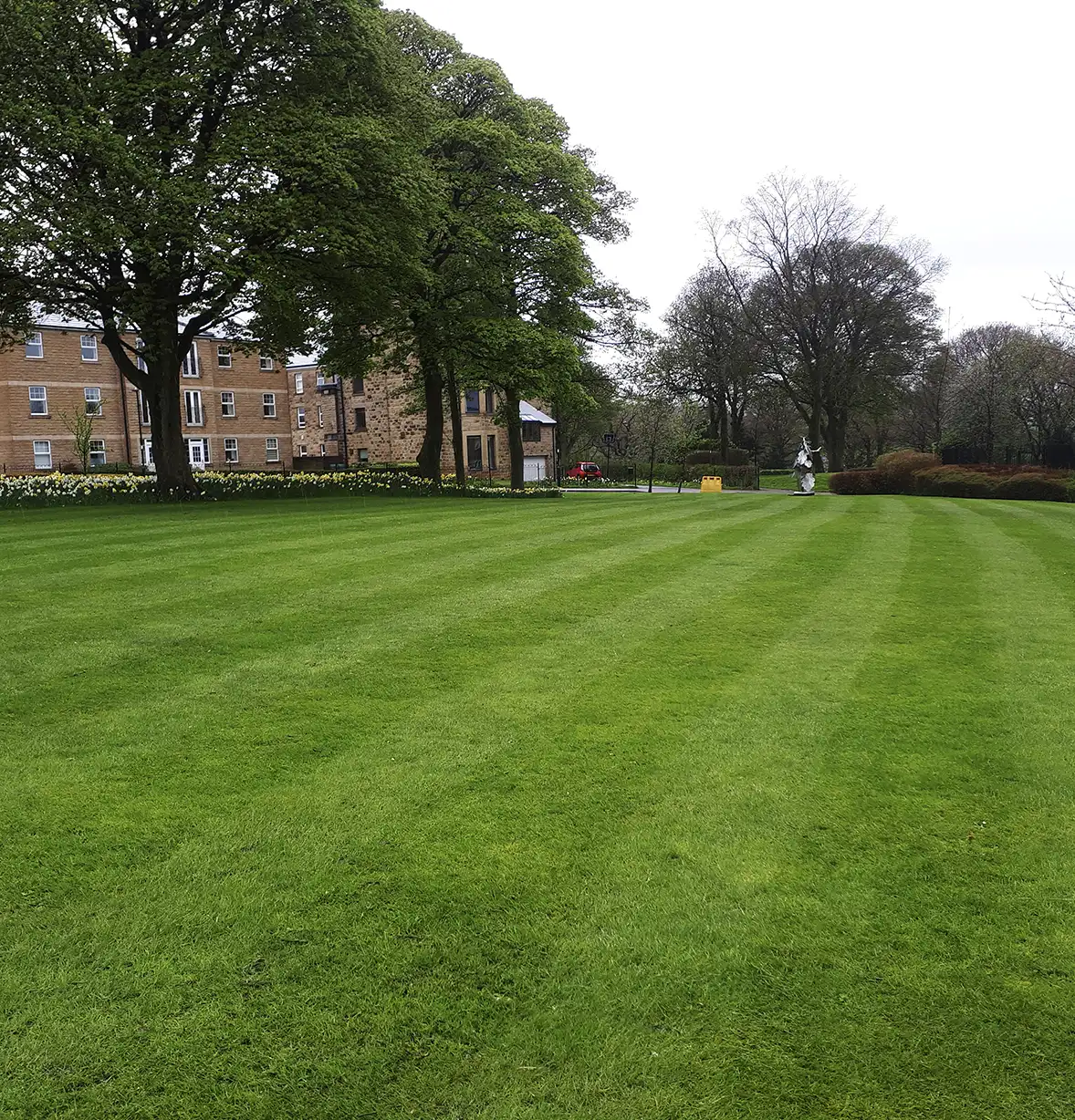grounds-maintenance-13